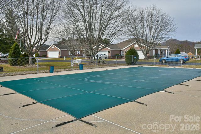 4 Heather Way B, Candler, NC 28715