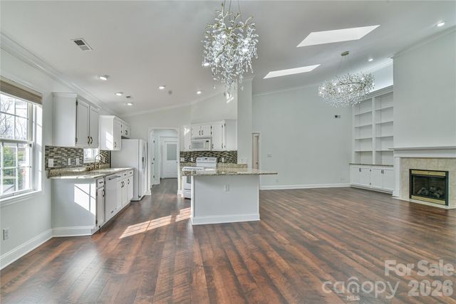 4 Heather Way B, Candler, NC 28715