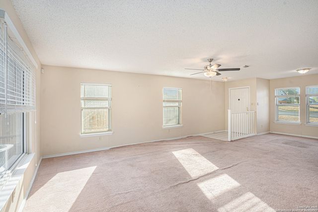 7935 Chestnut Barr, Converse, TX 78109