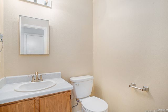 7935 Chestnut Barr, Converse, TX 78109