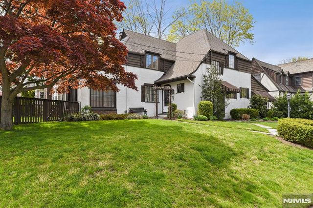 869 Ridgewood Road _, Millburn, NJ 07041