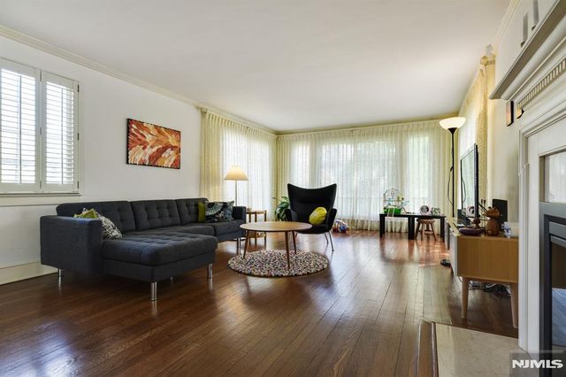 869 Ridgewood Road _, Millburn, NJ 07041