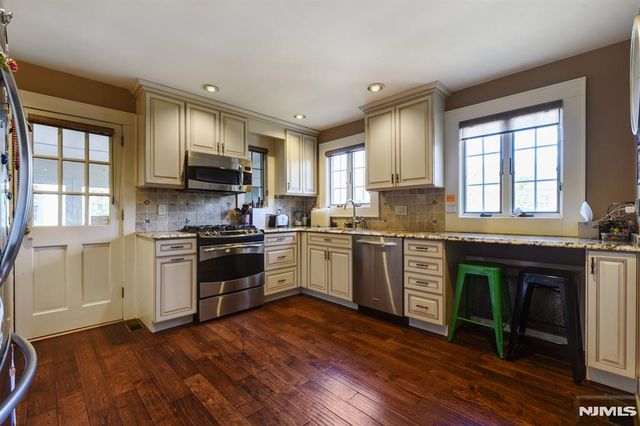 869 Ridgewood Road _, Millburn, NJ 07041