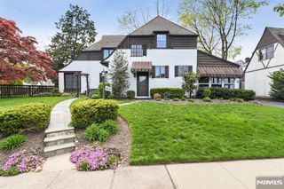 869 Ridgewood Road _, Millburn, NJ 07041