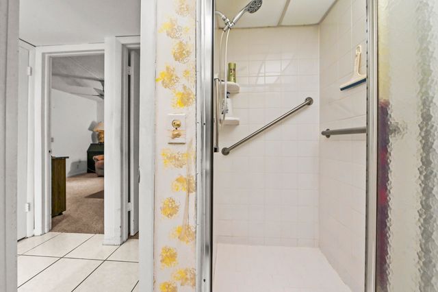 20 Flanders A, Delray Beach, FL 33484
