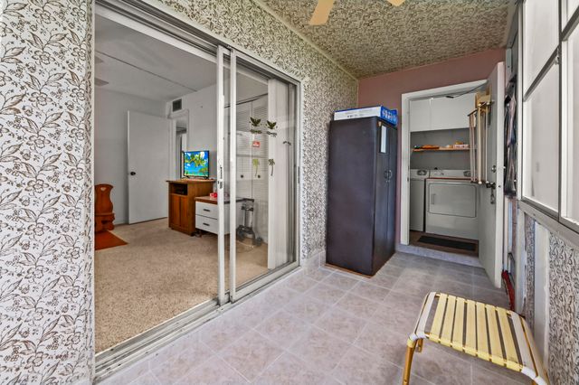 20 Flanders A, Delray Beach, FL 33484