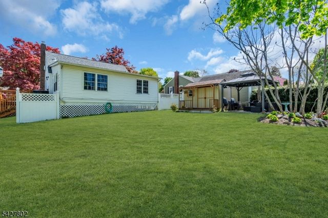 43 Everett Dr, Dover Town, NJ 07801