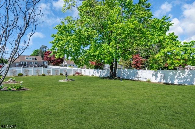 43 Everett Dr, Dover Town, NJ 07801