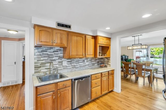43 Everett Dr, Dover Town, NJ 07801