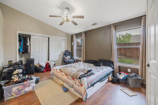 4038 E Sue Avenue, Visalia, CA 93292