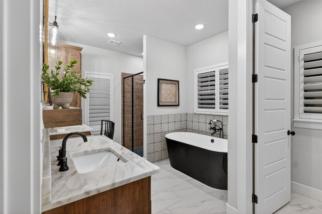 221 Proctor Lane, Decatur, TX 76234