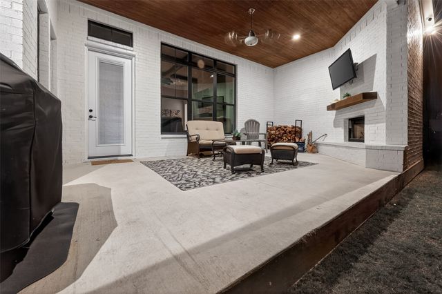 221 Proctor Lane, Decatur, TX 76234