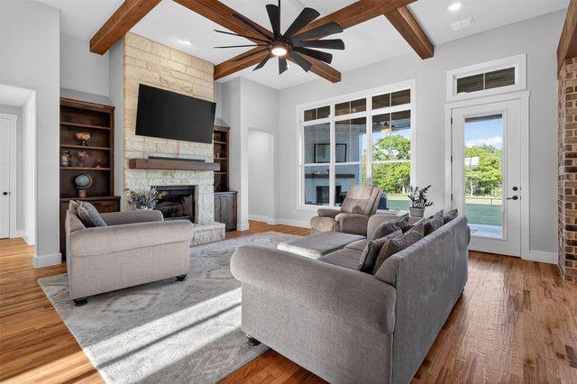 221 Proctor Lane, Decatur, TX 76234