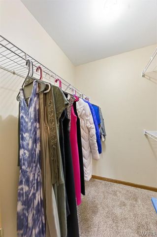 605 King Drive C, St Charles, MO 63303