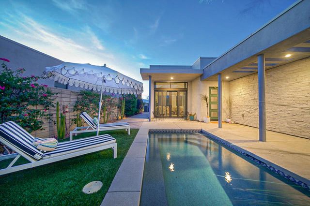 814 Nugget Lane, Palm Springs, CA 92262