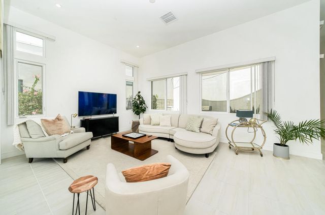 814 Nugget Lane, Palm Springs, CA 92262