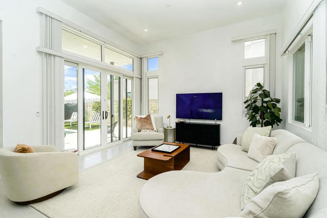 814 Nugget Lane, Palm Springs, CA 92262