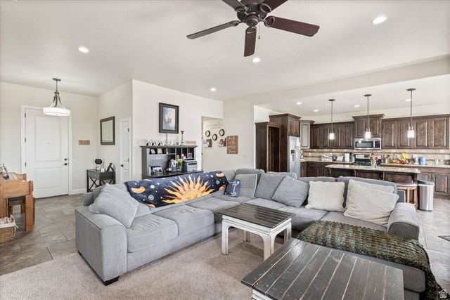 555 N TOREY LN, Hurricane, UT 84737