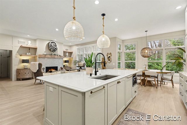 2062 W Glen Court, Norton Shores, MI 49441