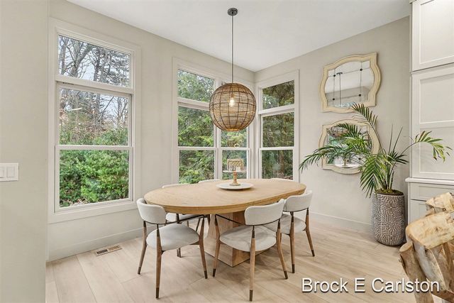 2062 W Glen Court, Norton Shores, MI 49441