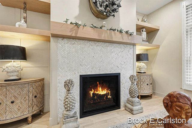 2062 W Glen Court, Norton Shores, MI 49441