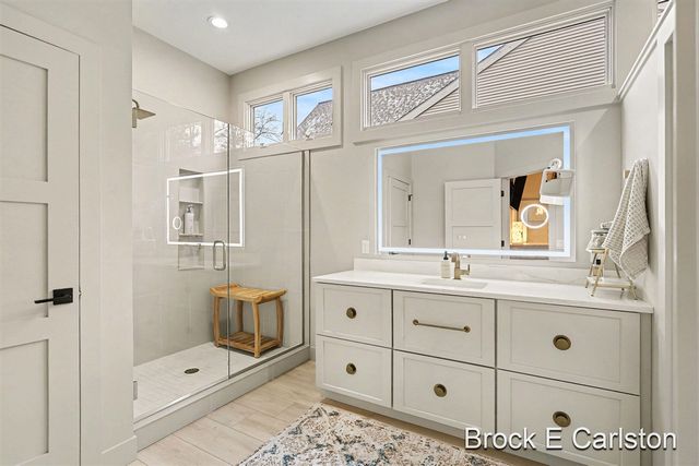 2062 W Glen Court, Norton Shores, MI 49441