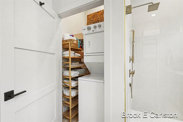 2062 W Glen Court, Norton Shores, MI 49441