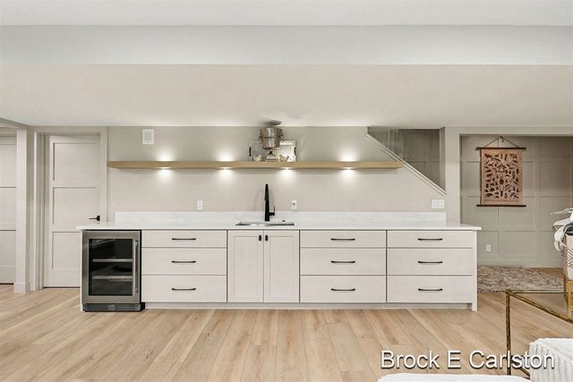 2062 W Glen Court, Norton Shores, MI 49441