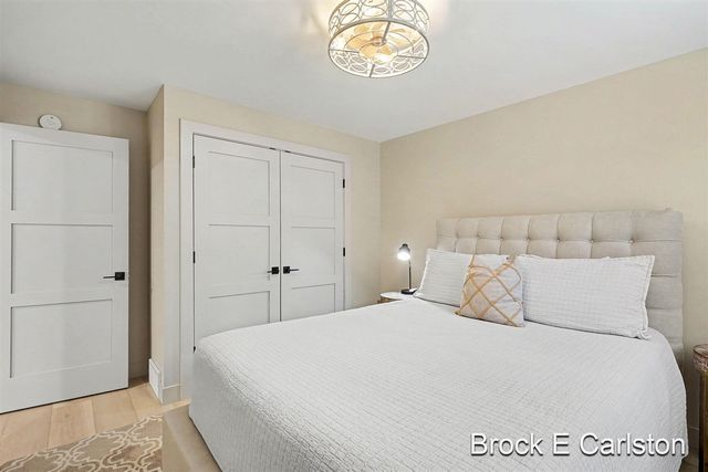 2062 W Glen Court, Norton Shores, MI 49441