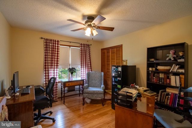 2912 RIDGE RD S, Martinsburg, WV 25403