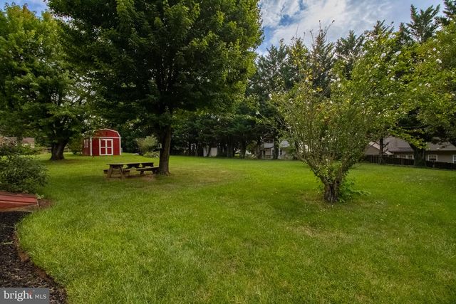 2912 RIDGE RD S, Martinsburg, WV 25403