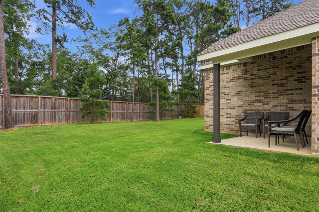 297 Scarlet Maple Way, Willis, TX 77318