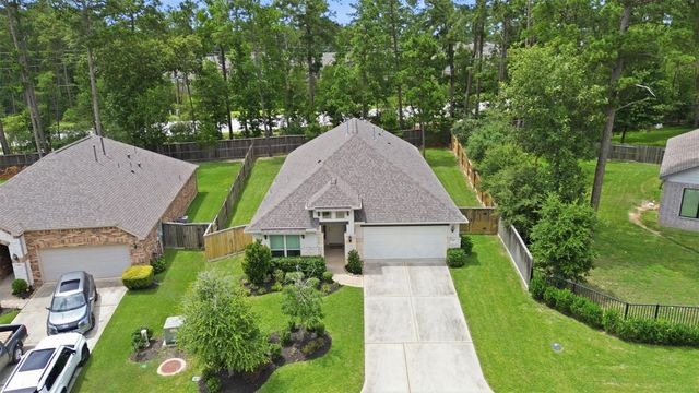 297 Scarlet Maple Way, Willis, TX 77318
