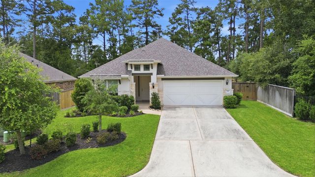 297 Scarlet Maple Way, Willis, TX 77318