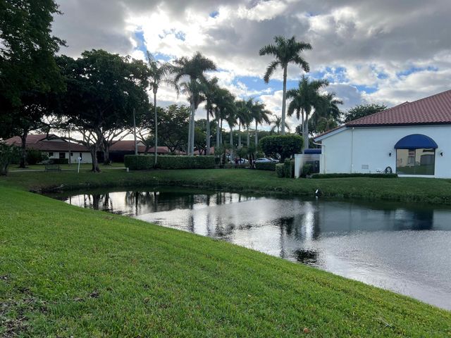 10711 Ocean Palm Way 202, Boynton Beach, FL 33437