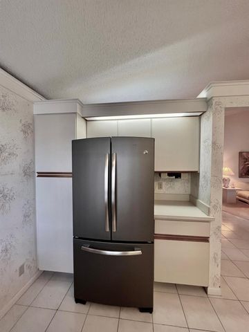 10711 Ocean Palm Way 202, Boynton Beach, FL 33437