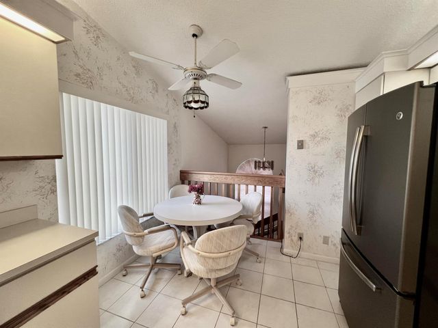 10711 Ocean Palm Way 202, Boynton Beach, FL 33437