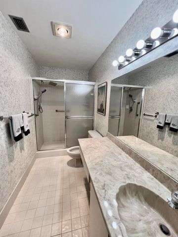 10711 Ocean Palm Way 202, Boynton Beach, FL 33437