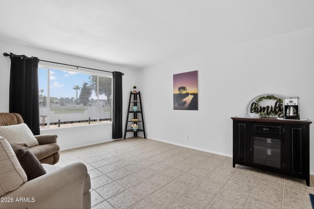 507 S CLEARVIEW Avenue, Mesa, AZ 85208