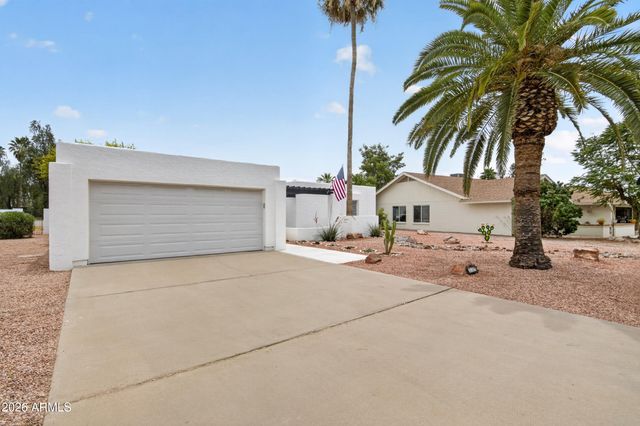 507 S CLEARVIEW Avenue, Mesa, AZ 85208