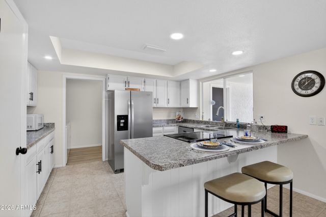 507 S CLEARVIEW Avenue, Mesa, AZ 85208