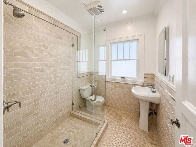 837 5th Street, Santa Monica, CA 90403