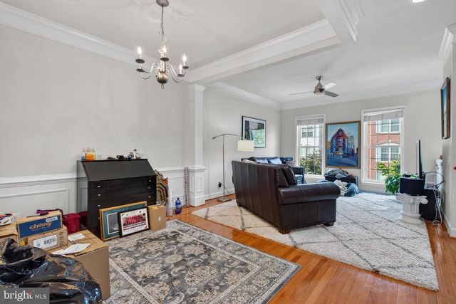 13719 MAPLE SUGAR LN, Herndon, VA 20171