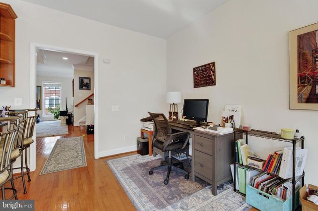 13719 MAPLE SUGAR LN, Herndon, VA 20171