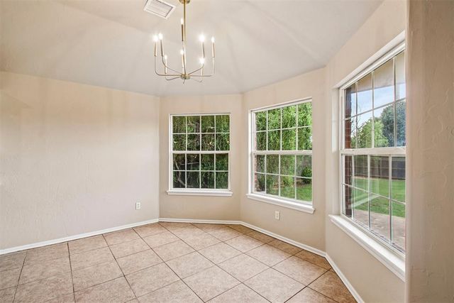 300 Ridge Lake Boulevard, Norman, OK 73071