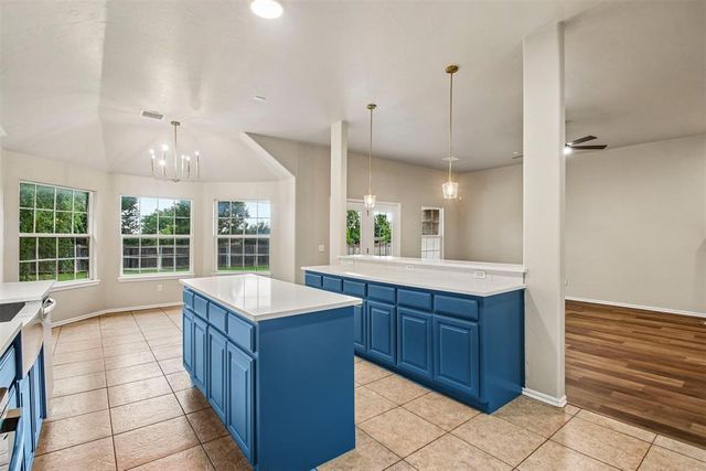 300 Ridge Lake Boulevard, Norman, OK 73071