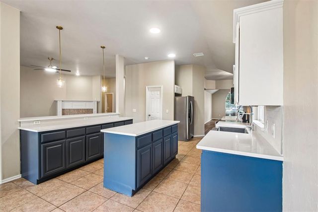 300 Ridge Lake Boulevard, Norman, OK 73071