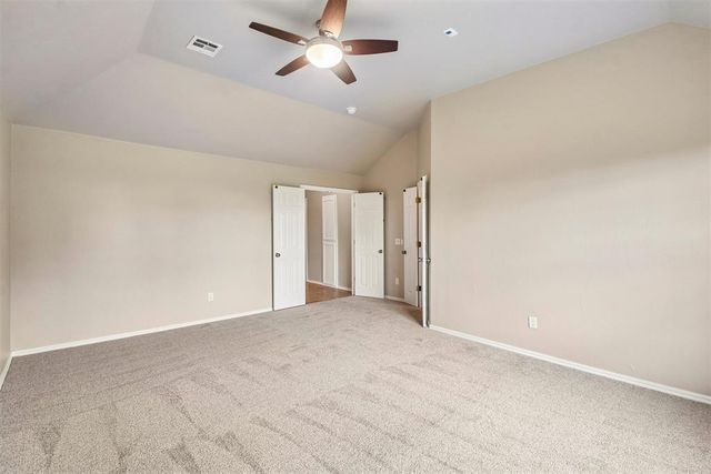 300 Ridge Lake Boulevard, Norman, OK 73071
