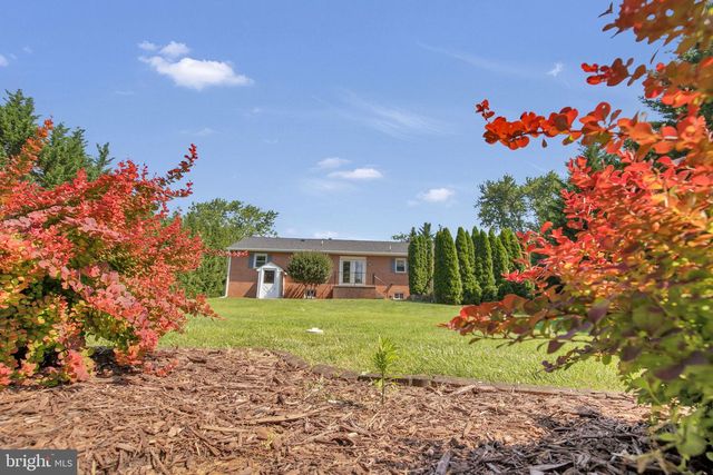 5407 VILLAGE CT, Adamstown, MD 21710