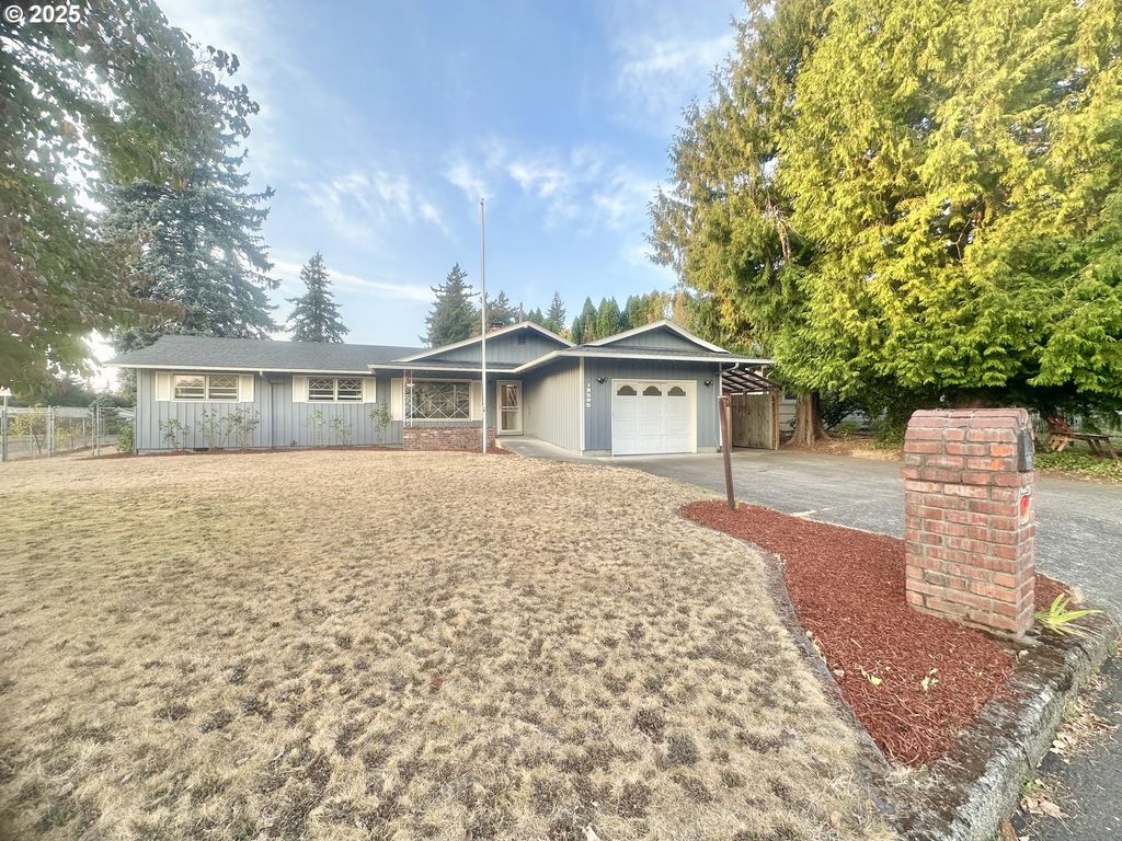 18505 Se CLINTON St, Gresham, OR 97030